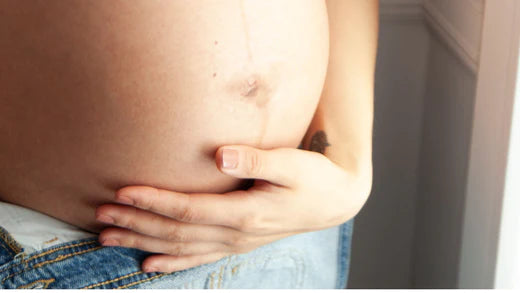 Vibrating feeling in womb during pregnancy: What's going on?